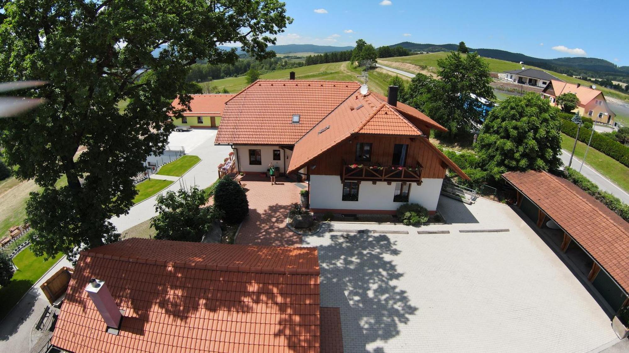 Apartmany U Srdce Vltavy Horní Planá Εξωτερικό φωτογραφία